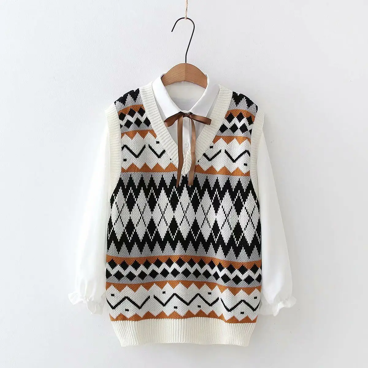 Urifens Knitted Sweater 2021 New Women's Korean Style Sleeveless Fashion Casual Cotton Vest Tops CYQ0120
Urifens Knitted Sweater 2021 New Women's Korean Style Sleeveless Fashion Casual Cotton Vest Tops CYQ0120