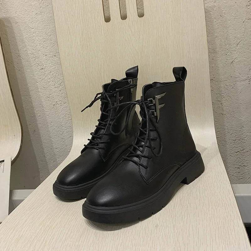 Autumn Winter Boots Solid Black Leather Boots Female Lace Up Ankle Boots for Women Shoes Woman Plus Size Round Toe Ladies Boots
Autumn Winter Boots Solid Black Leather Boots Female Lace Up Ankle Boots for Women Shoes Woman Plus Size Round Toe Ladies Boots