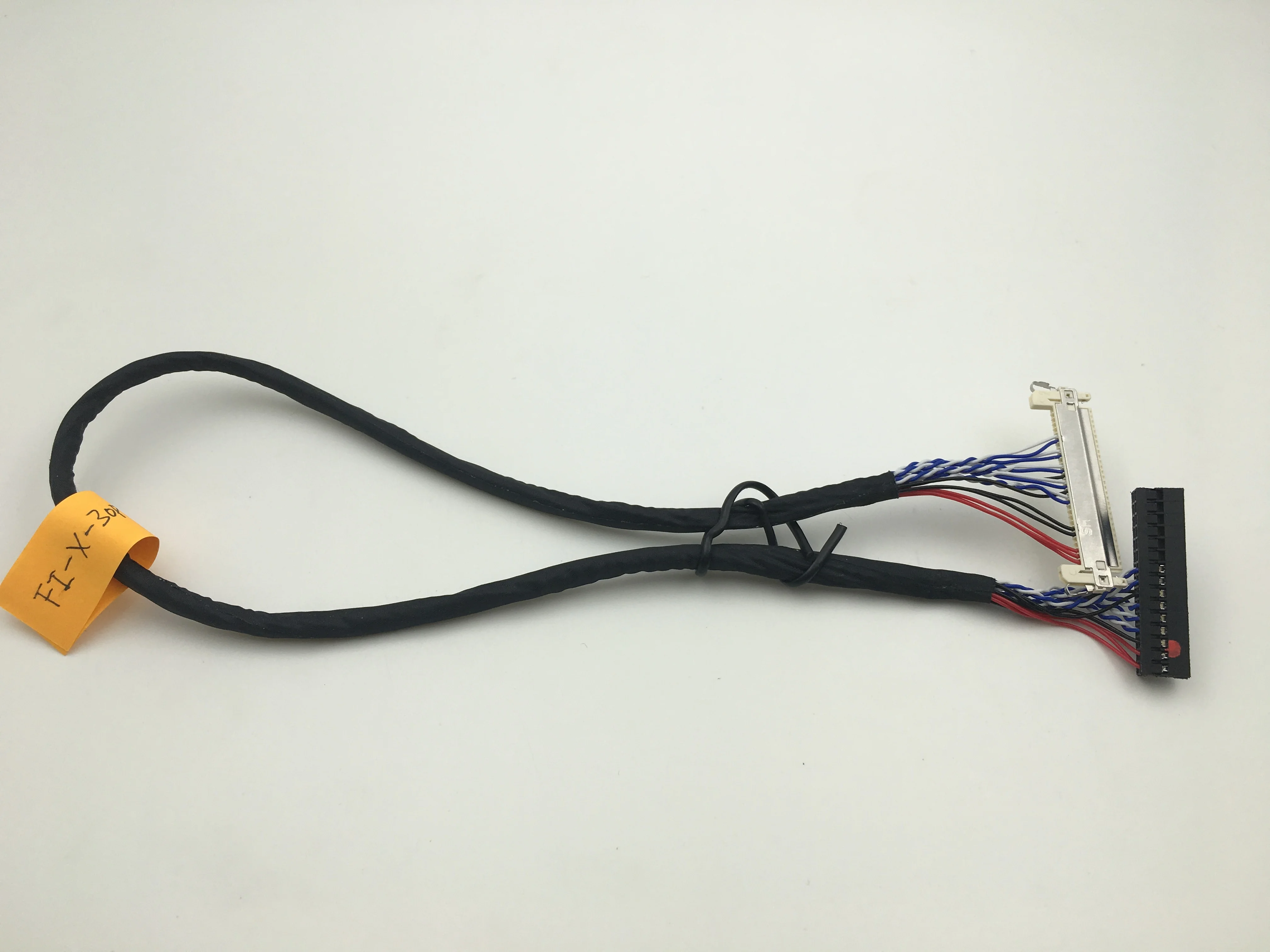 FI-X-30PIN с одной 8 левой мощностью 17 ''до 42'' LG Samsung низкая четкость 400 мм LVDS
FI-X-30PIN с одной 8 левой мощностью 17 ''до 42'' LG Samsung низкая четкость 400 мм LVDS