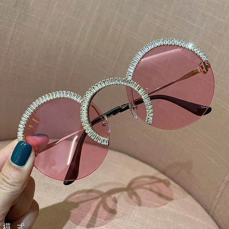 Zircon Oversized Sunglasses 2020 Luxury Round Sunglasses Women Clear Lens Glasses Shades For Women Oculos Feminino 
Zircon Oversized Sunglasses 2020 Luxury Round Sunglasses Women Clear Lens Glasses Shades For Women Oculos Feminino