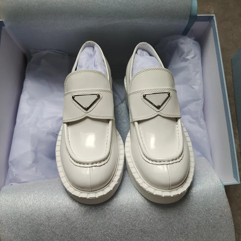 Spring New Women's Shoes Fashion Platform Loafers Black Flat Shoes White Round Toe Casual Leather Shoes Ladies Dress Shoes
Spring New Women's Shoes Fashion Platform Loafers Black Flat Shoes White Round Toe Casual Leather Shoes Ladies Dress Shoes