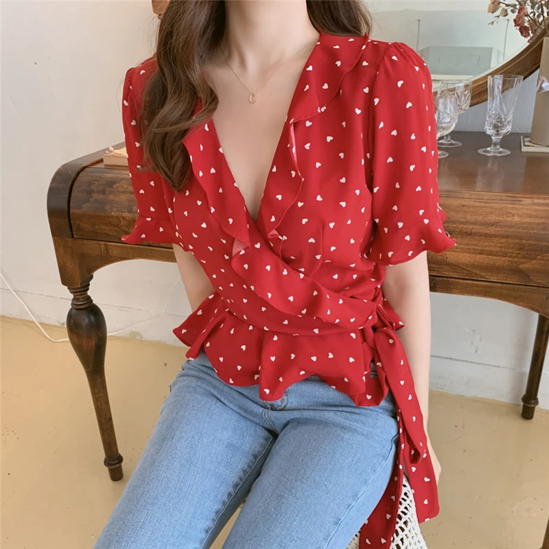Bohemian Dot Print Women Blouse Shirt Vintage Ruffled Summer Female Peplum Tops Shirt V-neck Lace Up High Waist Female Tops 2020
Bohemian Dot Print Women Blouse Shirt Vintage Ruffled Summer Female Peplum Tops Shirt V-neck Lace Up High Waist Female Tops 2020