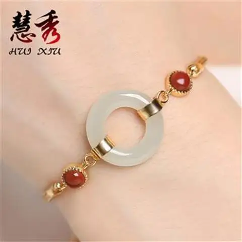 Hetian Jade Safety Buckle Bracelet Retro Bracelet 925 Silver Gold Inlaid with Jade Niche Graceful Personality Gift for Girlfrien
Hetian Jade Safety Buckle Bracelet Retro Bracelet 925 Silver Gold Inlaid with Jade Niche Graceful Personality Gift for Girlfrien