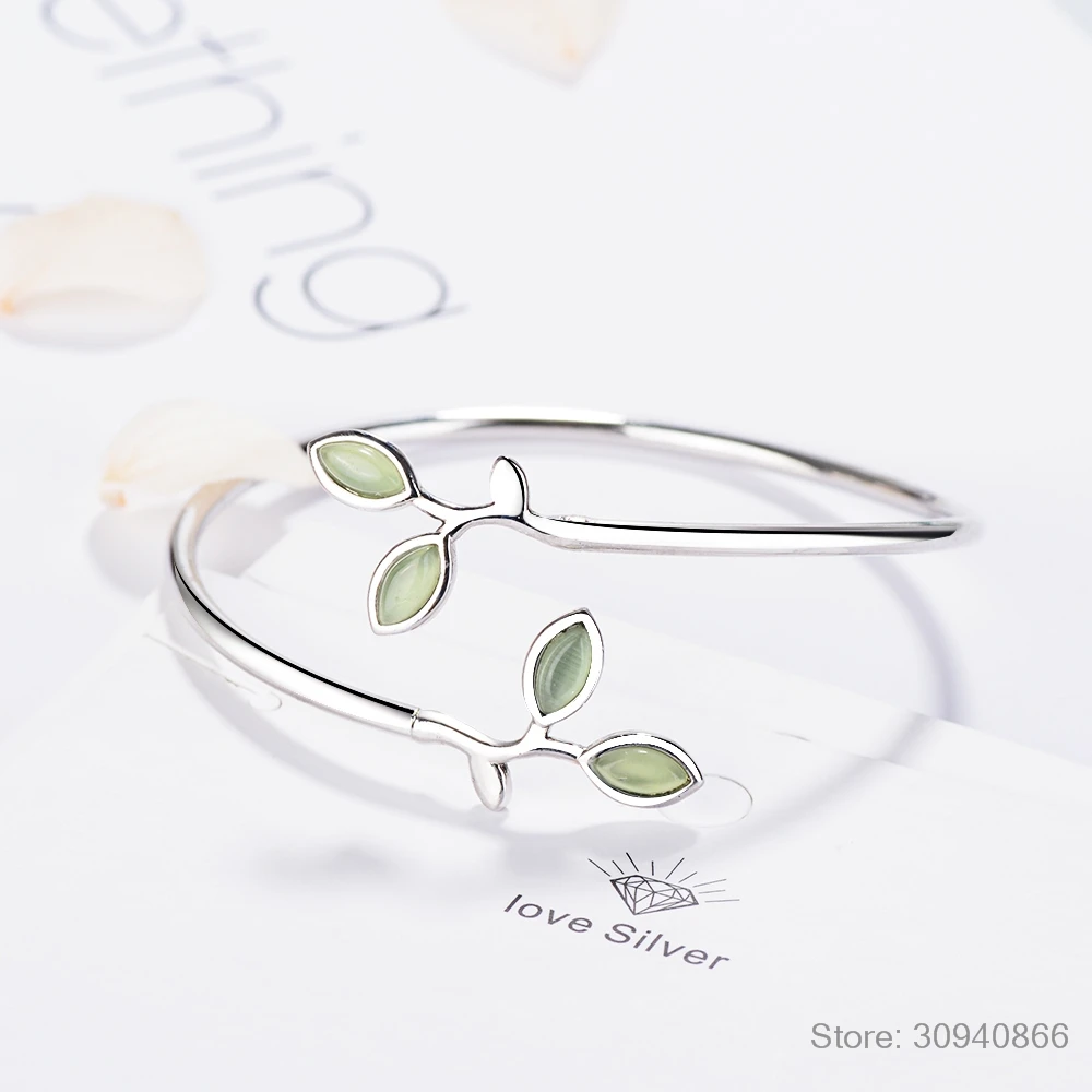 Женский Браслет-манжета из серебра 925 пробы с эмалью
Женский Браслет-манжета из серебра 925 пробы с эмалью