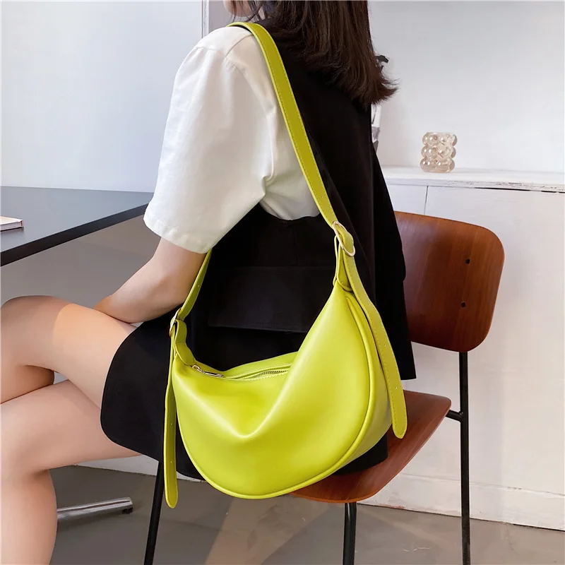 Women Vintage Solid Color PU Leather Shoulder Bag Brand Crossbody Design Ladies Dumpling Handbag Fashion Trend Hobos Bags Purse
Women Vintage Solid Color PU Leather Shoulder Bag Brand Crossbody Design Ladies Dumpling Handbag Fashion Trend Hobos Bags Purse