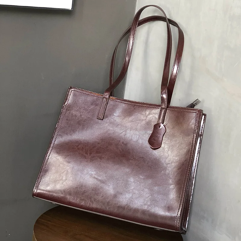 2021 Ladies Shoulder Bag Fashion Trend Cross-Body Bag Backpack Teather Travel Handbag Wallet BBAC373
2021 Ladies Shoulder Bag Fashion Trend Cross-Body Bag Backpack Teather Travel Handbag Wallet BBAC373