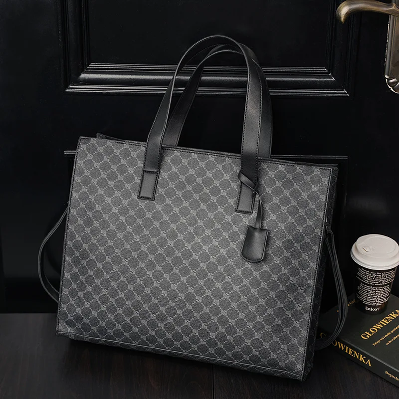 Fashion Men Shoulder Bag Large Size Pu Leather Totes Bag New Luxury Design Men's Crossbody Bag Handbag Men Shoulder Bag Satchels
Fashion Men Shoulder Bag Large Size Pu Leather Totes Bag New Luxury Design Men's Crossbody Bag Handbag Men Shoulder Bag Satchels