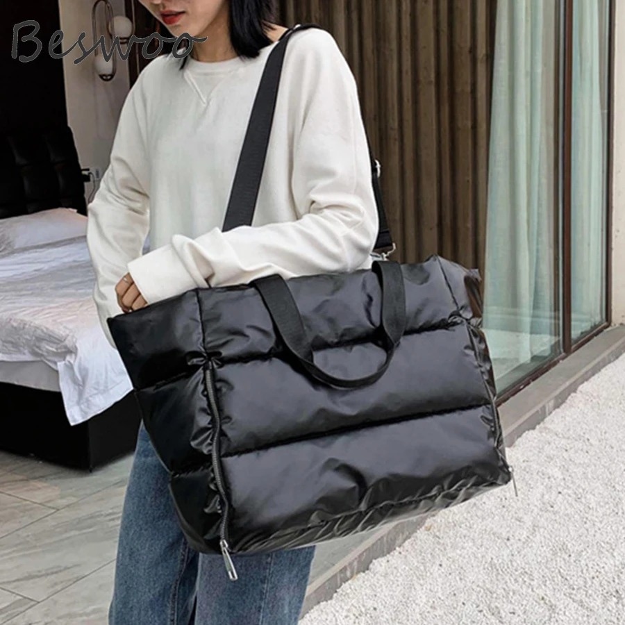 Winter Women's Shoulder Bag 2021 Space Pad Cotton Feather Down Female Bags Large Capacity Waterproof Nylon Padded Woman Handbag
Winter Women's Shoulder Bag 2021 Space Pad Cotton Feather Down Female Bags Large Capacity Waterproof Nylon Padded Woman Handbag