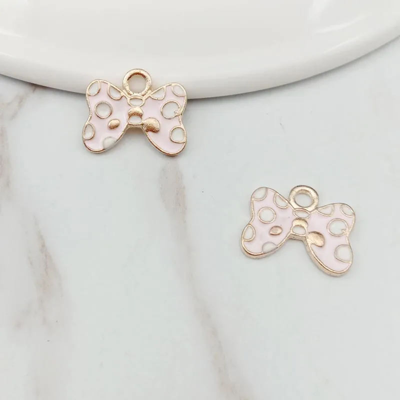 Alloy jewelry accessories dripping craft cute bow pendant accessories earrings necklaces bracelet pendant handmade diy materials 
Alloy jewelry accessories dripping craft cute bow pendant accessories earrings necklaces bracelet pendant handmade diy materials