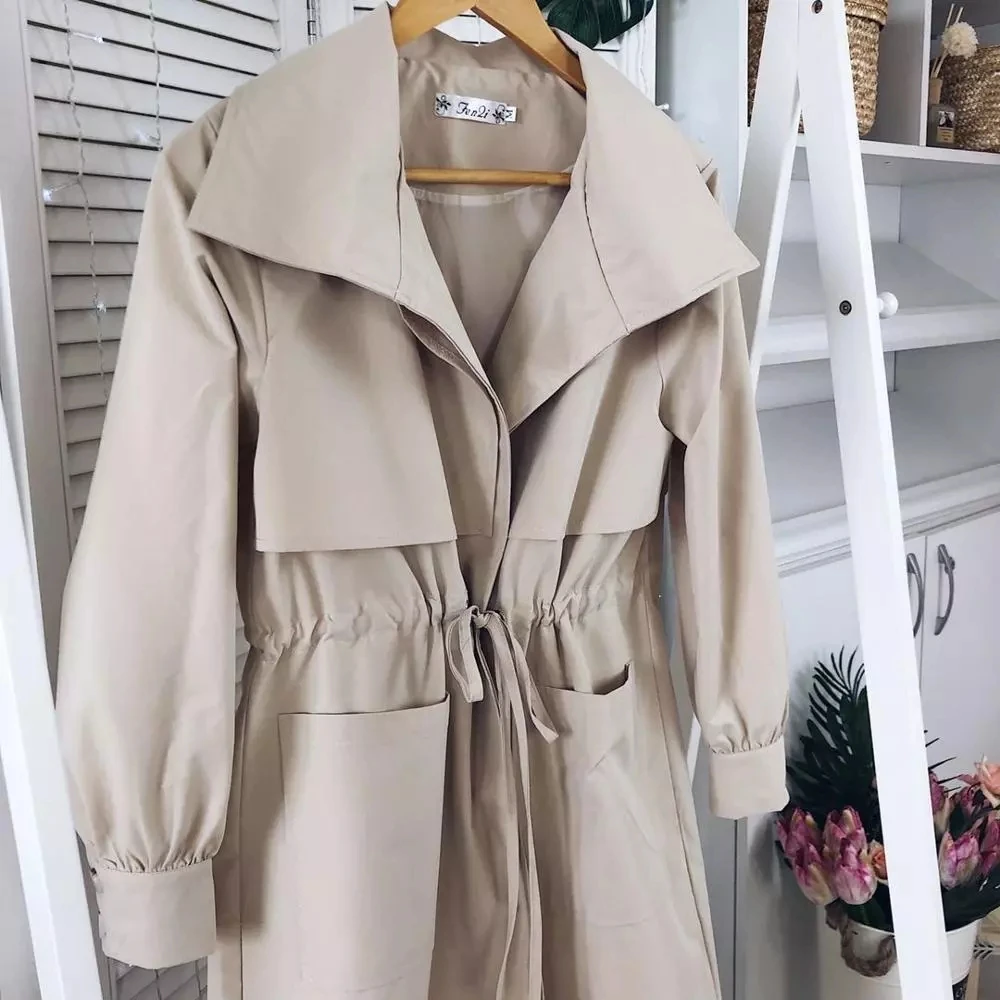 2020 new women's windbreaker long solid color jacket lightweight casual ladies windbreaker series
2020 new women's windbreaker long solid color jacket lightweight casual ladies windbreaker series
