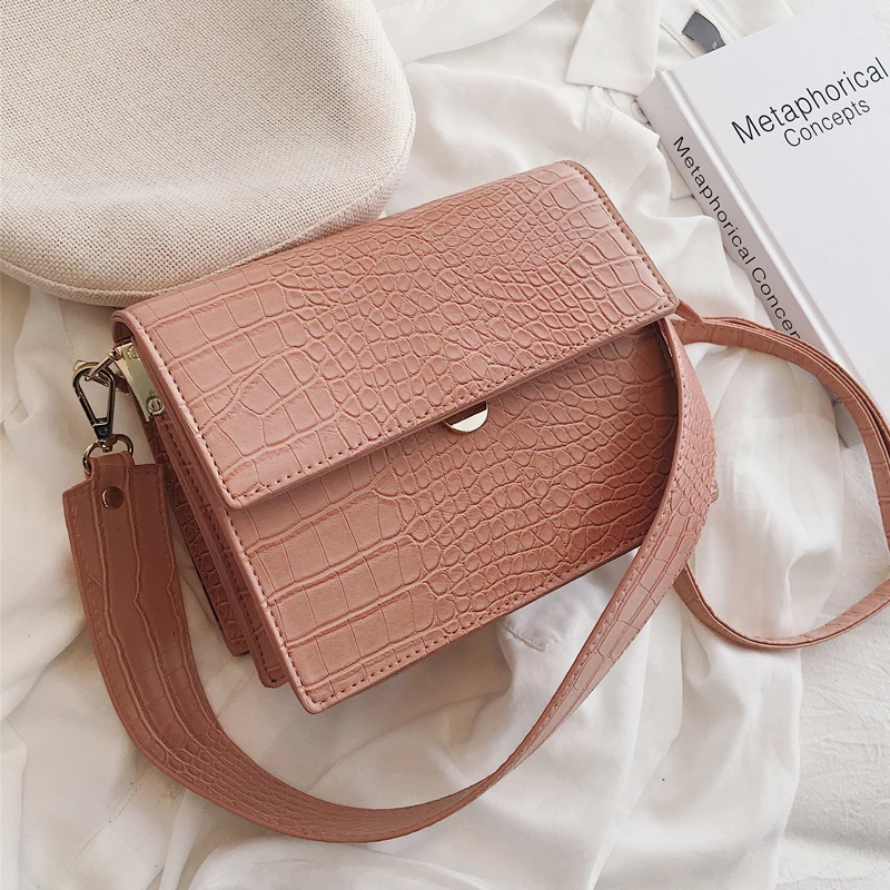 Luxury Brand Female Flip Square Bag 2020 New Quality Leather Women's Designer Handbag Crocodile pattern Shoulder Messenger Bags
Luxury Brand Female Flip Square Bag 2020 New Quality Leather Women's Designer Handbag Crocodile pattern Shoulder Messenger Bags