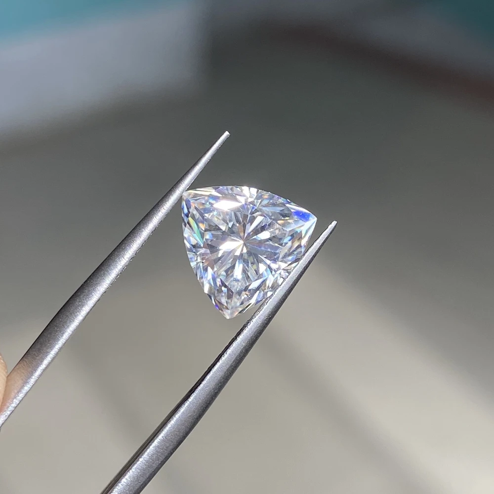 Perfect 1 Carat Synthtic Lab Trillion Shape White D VVS 6.5x6.5mm Moissanite Diamond Gemstone for Earring Making
Perfect 1 Carat Synthtic Lab Trillion Shape White D VVS 6.5x6.5mm Moissanite Diamond Gemstone for Earring Making