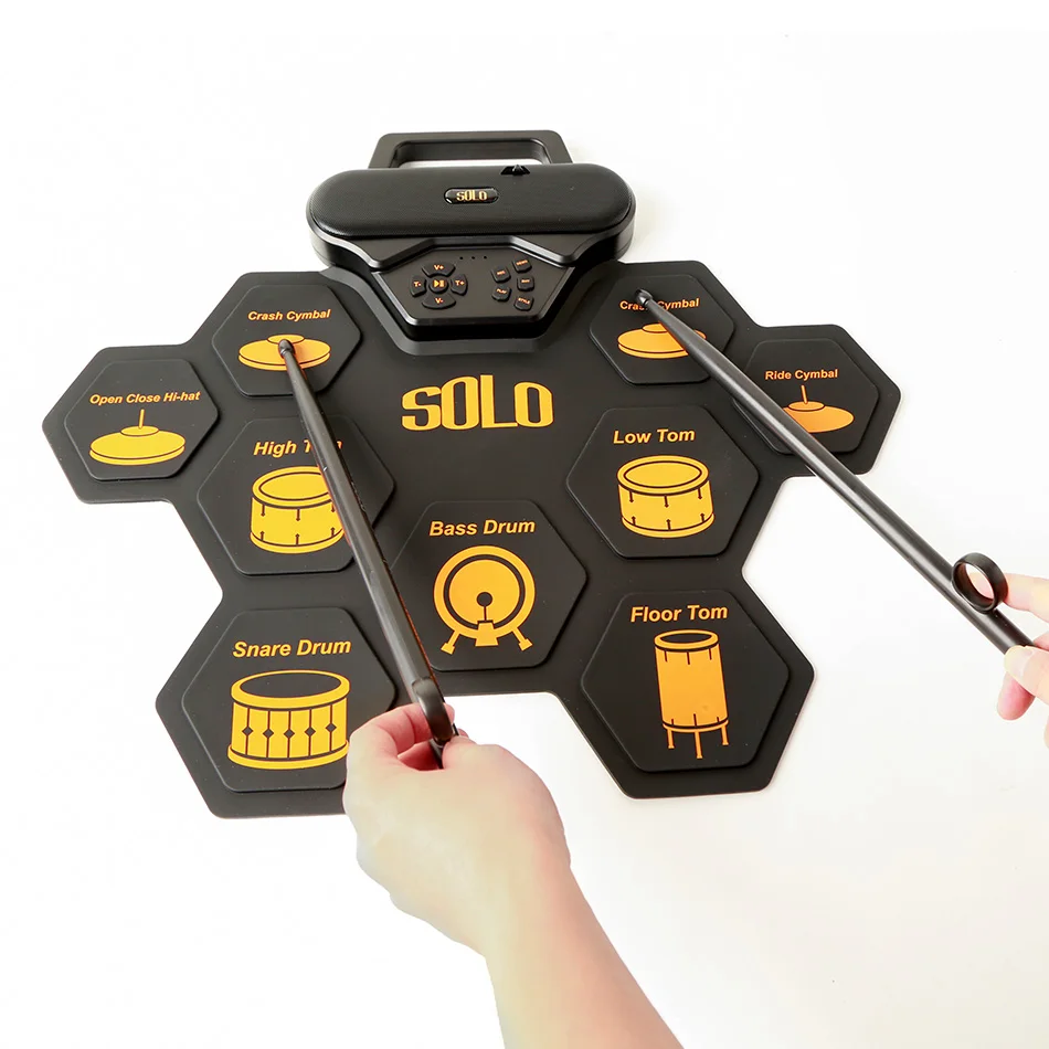 Portable Electronic Drum Digital 9 Pads Roll up Drum Set Silicone Electric Drum Pad Kit With DrumSticks Foot Pedal USB Cable
Portable Electronic Drum Digital 9 Pads Roll up Drum Set Silicone Electric Drum Pad Kit With DrumSticks Foot Pedal USB Cable