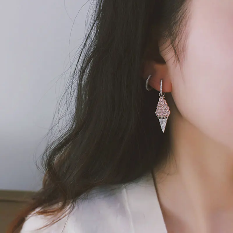 2019 New Pink Rhinestone Cone Ice Cream Earrings Women Fashion Summer Asymmetric Drop Earrings Pm Party Jewelry Girl Good Gift
2019 New Pink Rhinestone Cone Ice Cream Earrings Women Fashion Summer Asymmetric Drop Earrings Pm Party Jewelry Girl Good Gift