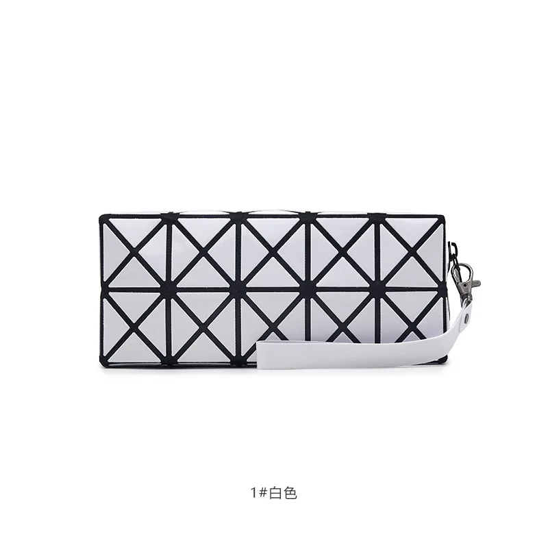 OLN Women's Fashion Cosmetic Bag New Geometric Make Up Box Organizer For Women Female Wash Travel Pouch Luminous Lipstick Bags
OLN Women's Fashion Cosmetic Bag New Geometric Make Up Box Organizer For Women Female Wash Travel Pouch Luminous Lipstick Bags