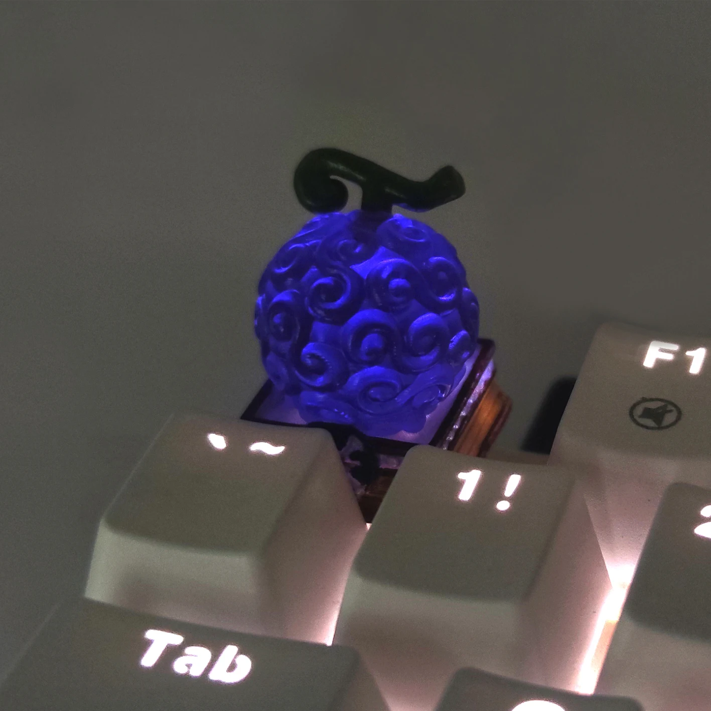 1PC Purple Devil Fruits Anime keycaps for mechanical keyboard resin for cherry mx personality handmade replacement part
1PC Purple Devil Fruits Anime keycaps for mechanical keyboard resin for cherry mx personality handmade replacement part