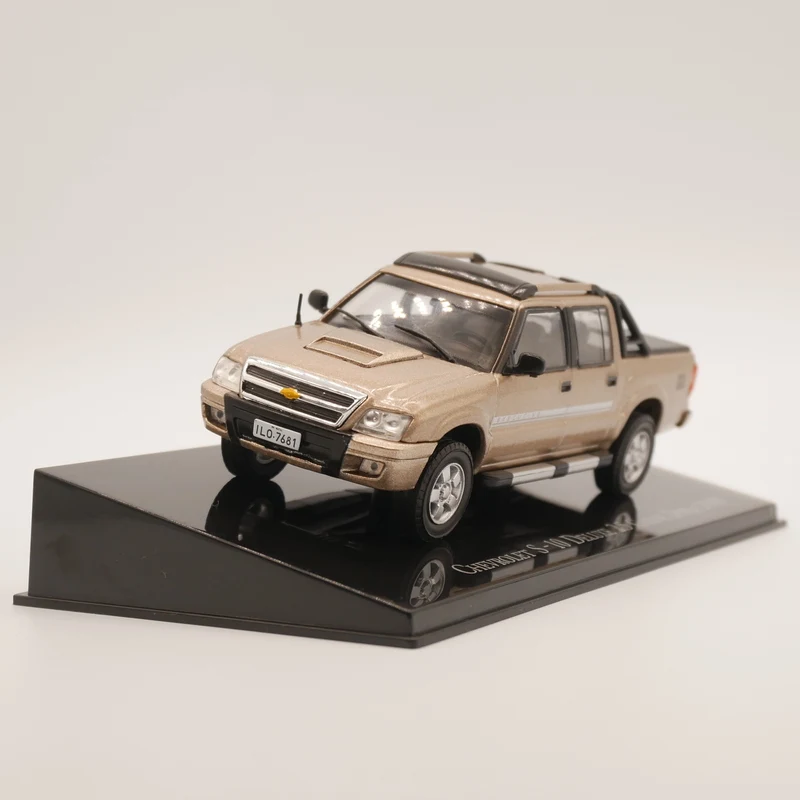 Auto Inn - ixo 1:43 Chevrolet S-10 Deluxe 2.5 Cabine Dupia 2009 Diecast Model Car Alloy Toy Car
Auto Inn - ixo 1:43 Chevrolet S-10 Deluxe 2.5 Cabine Dupia 2009 Diecast Model Car Alloy Toy Car