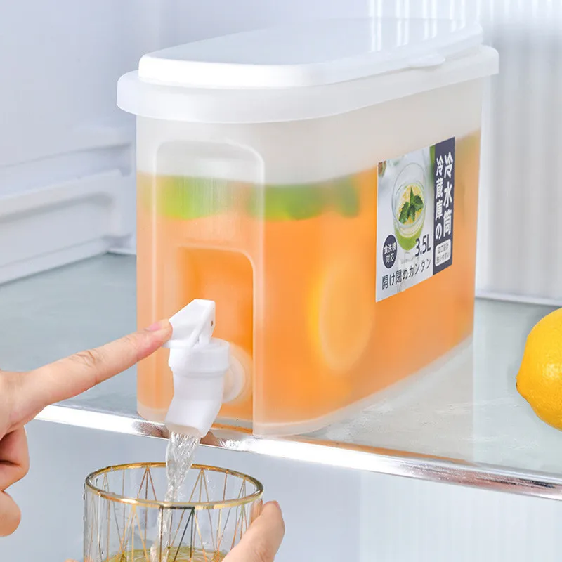 3.5L Capacity Kettle With Tap Refrigerator Ice Water Cool Bucket Fruit Teapot Lemon Juice Jug Kitchen Drinkware Cold
3.5L Capacity Kettle With Tap Refrigerator Ice Water Cool Bucket Fruit Teapot Lemon Juice Jug Kitchen Drinkware Cold