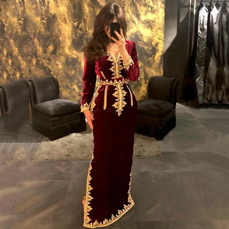 GY Made Real Burgundy Moroccan Kaftan Wedding Dress Bridal Dress Appliques Long Sleeves Wedding Gown Robe De Mariee Custom
GY Made Real Burgundy Moroccan Kaftan Wedding Dress Bridal Dress Appliques Long Sleeves Wedding Gown Robe De Mariee Custom