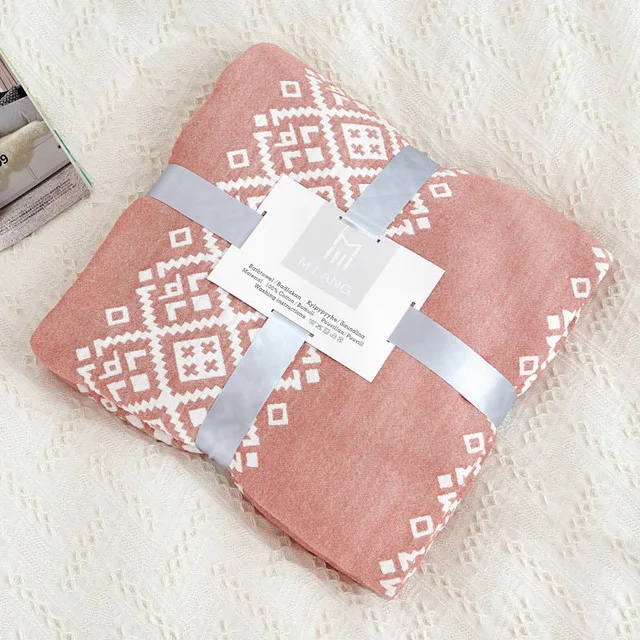 230CM 100% Cotton Muslin Blanket Bed Sofa Travel Breathable Chic Mandala Style Large Soft Throw Blanket Para Christmas Blanket
230CM 100% Cotton Muslin Blanket Bed Sofa Travel Breathable Chic Mandala Style Large Soft Throw Blanket Para Christmas Blanket