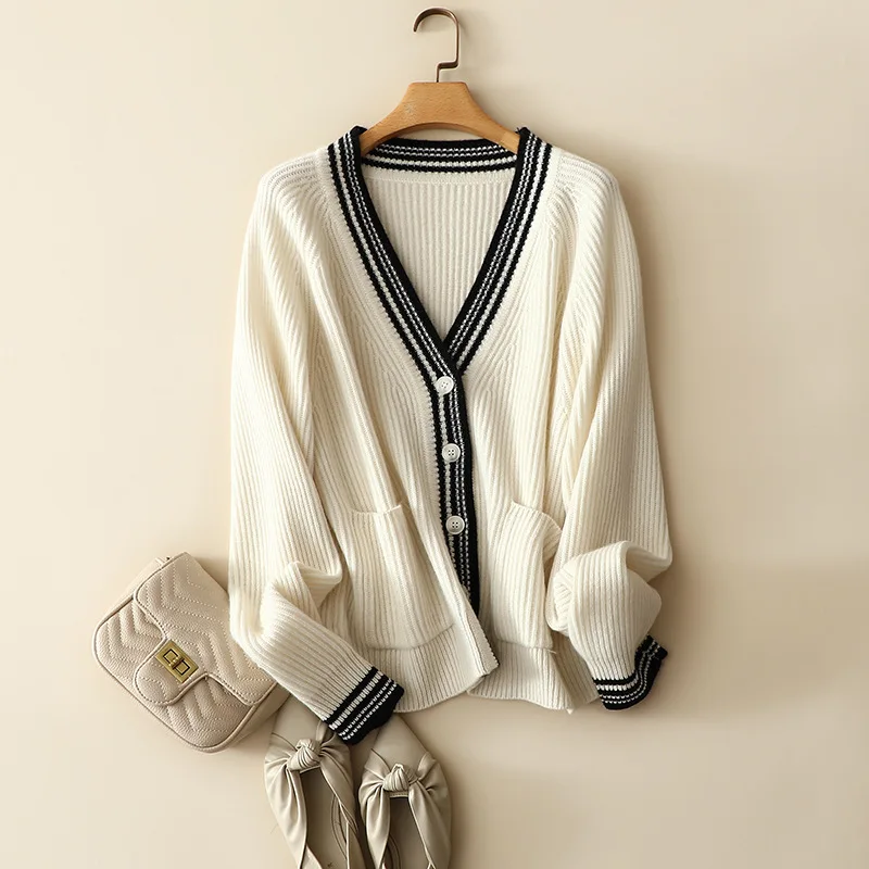 Высококачественный кашемировый кардиган 100%, Женская контрастная верхняя одежда на пуговицах с v-образным вырезом и карманами, вязаный женс...
Высококачественный кашемировый кардиган 100%, Женская контрастная верхняя одежда на пуговицах с v-образным вырезом и карманами, вязаный женс...