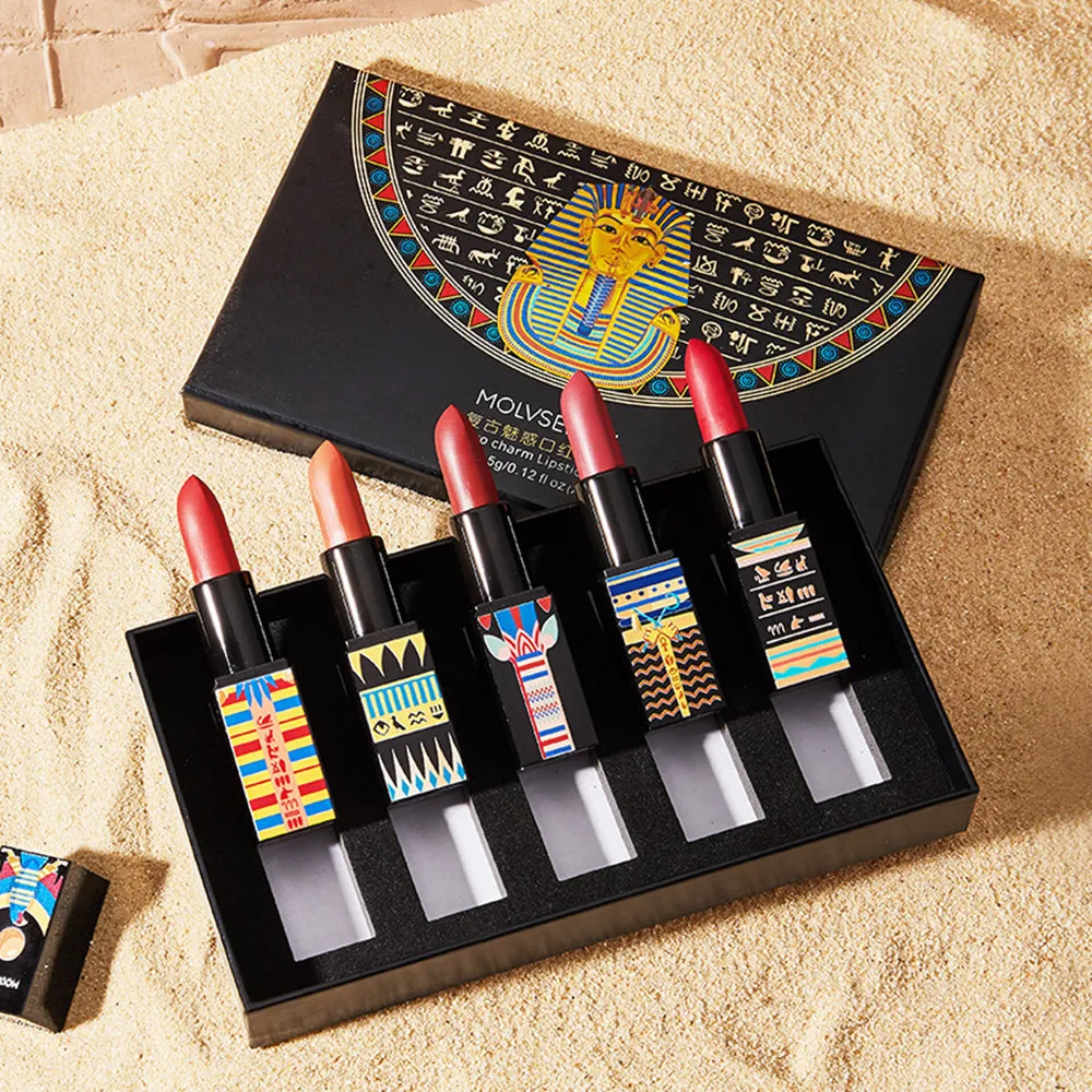 Dark Green Forest Egyptian Style Lipstick Set Matte Matte Net Red Milk Tea Color Cow Blood Color Lipstick Set Box
Dark Green Forest Egyptian Style Lipstick Set Matte Matte Net Red Milk Tea Color Cow Blood Color Lipstick Set Box