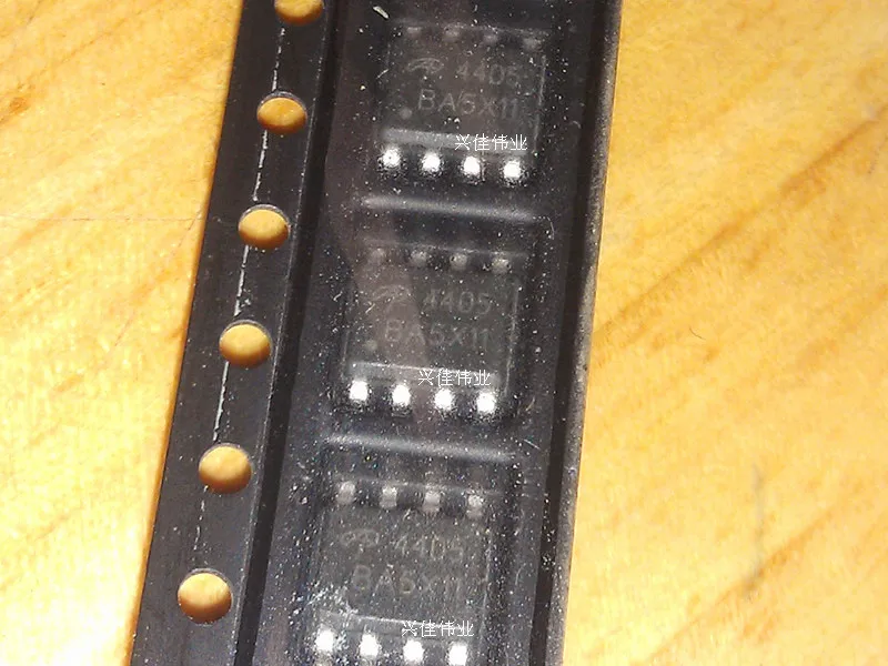 AO4405 4405 соп-8
AO4405 4405 соп-8