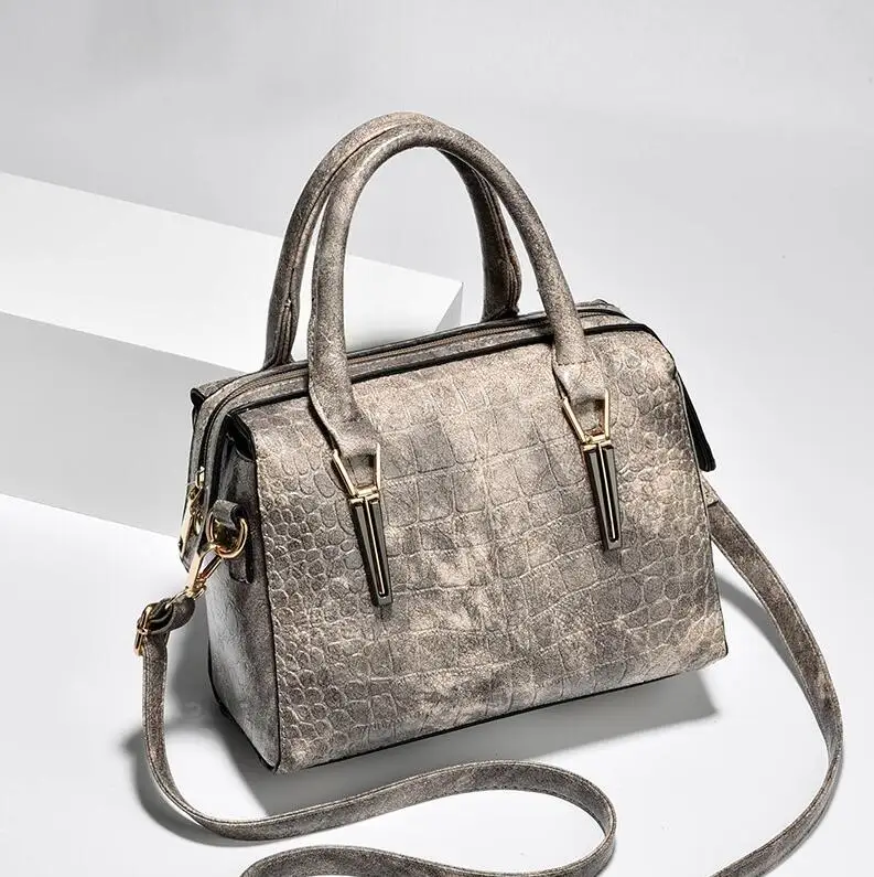 Women Handbags Fashion Ladies Messenger Bags Crocodile Pattern Female Crossbody Bag Shoulder Bolsa High Quality Ladies Handbags
Women Handbags Fashion Ladies Messenger Bags Crocodile Pattern Female Crossbody Bag Shoulder Bolsa High Quality Ladies Handbags