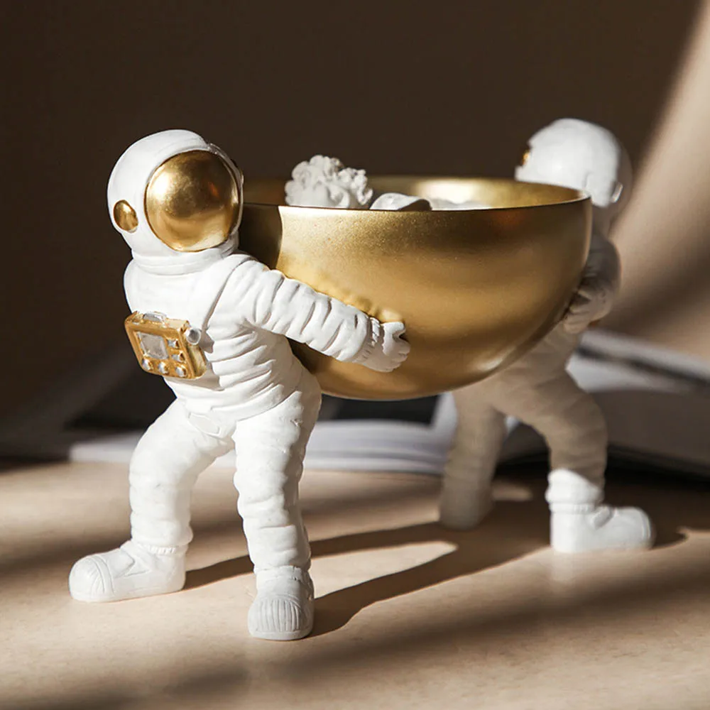 Creative Astronaut Figurine Statue Ornament Storage Modern Living Room Wine Cabinet Desktop Decoration Crafts Spaceman Snack Box
Creative Astronaut Figurine Statue Ornament Storage Modern Living Room Wine Cabinet Desktop Decoration Crafts Spaceman Snack Box