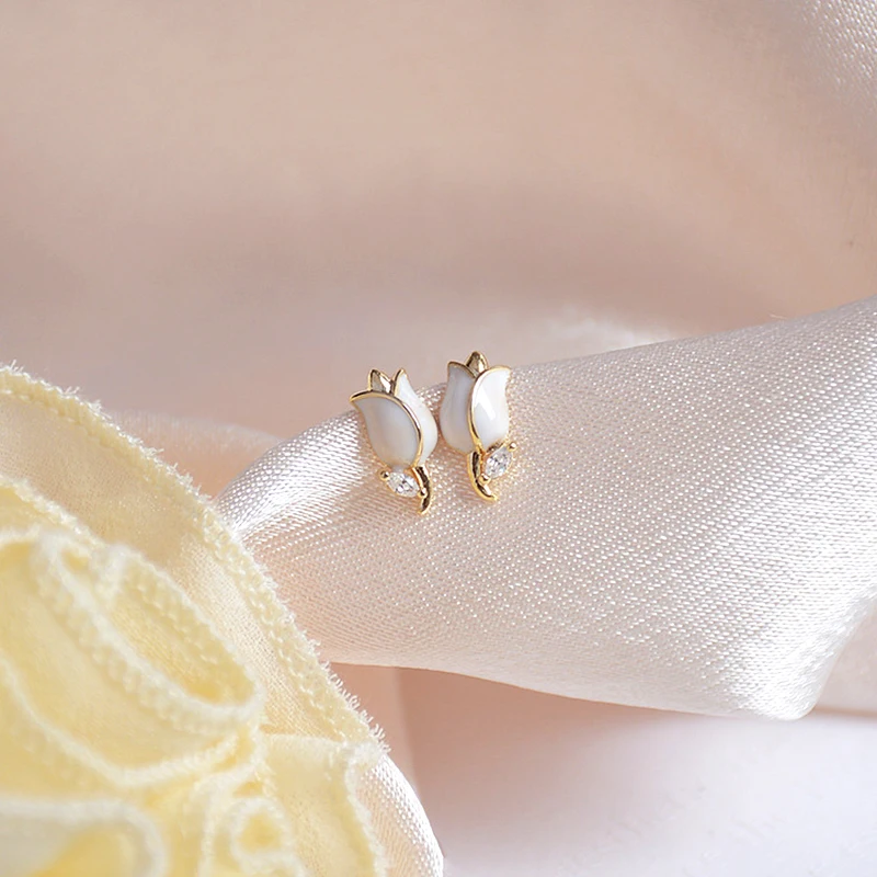 Romantic Charming 14k Real Gold Rose Flower Earrings for Women S925 Silver Needle Stud High Quality Jewelry AAA Zircon Fine Gift
Romantic Charming 14k Real Gold Rose Flower Earrings for Women S925 Silver Needle Stud High Quality Jewelry AAA Zircon Fine Gift
