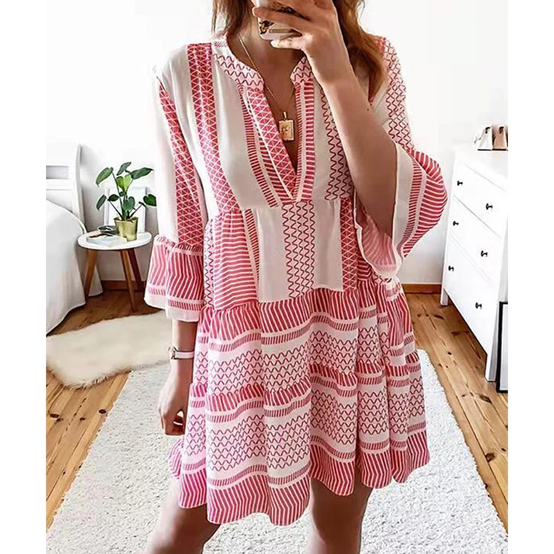 Geometric Autumn Dress Woman V Neck Long Sleeve Dresses for Women 2021 Empire Mini Flare Sleeve Casual Women Dresses Ladies
Geometric Autumn Dress Woman V Neck Long Sleeve Dresses for Women 2021 Empire Mini Flare Sleeve Casual Women Dresses Ladies