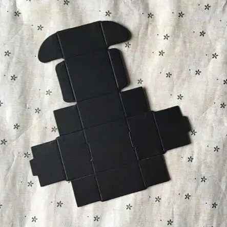 50pcs kraft cardboard box handmade soap packaging box DIY wedding gift package kraft jewelry packaging craft box small
50pcs kraft cardboard box handmade soap packaging box DIY wedding gift package kraft jewelry packaging craft box small