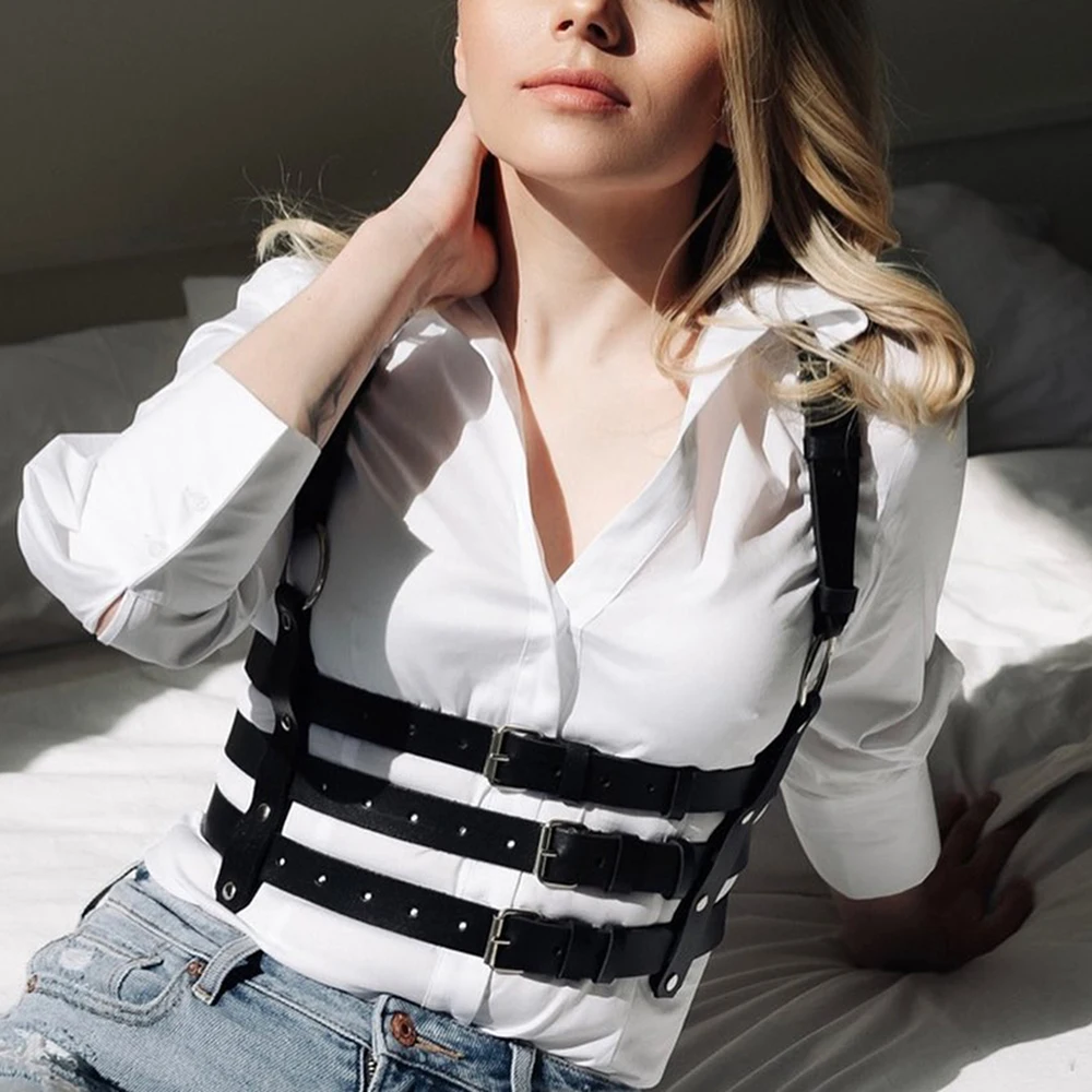 Women Leather Harness Straps Sexy Body Leather Black Bondage Width Belt Lady Cage Bra Sculpting Adjustable Suspenders Goth
Women Leather Harness Straps Sexy Body Leather Black Bondage Width Belt Lady Cage Bra Sculpting Adjustable Suspenders Goth