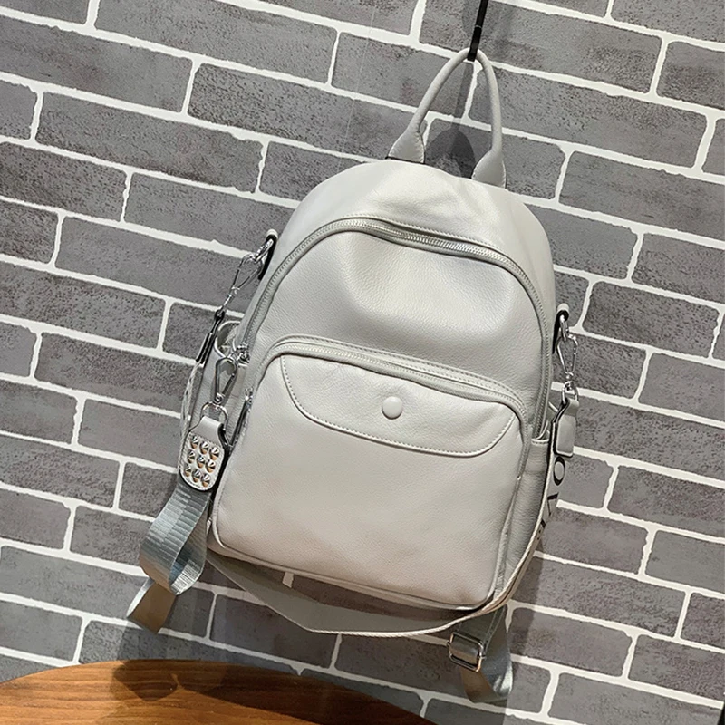 100% Genuine Cow Leather Lady Bag pack Women's Backpacks First Layer Cowhide Backpack Young Girls Travel Bag School Book Bag
100% Genuine Cow Leather Lady Bag pack Women's Backpacks First Layer Cowhide Backpack Young Girls Travel Bag School Book Bag