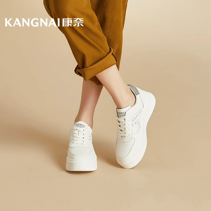 Кеды KANGNAI женские из коровьей кожи, Повседневная Удобная обувь на плоской платформе, круглый носок, на шнуровке, белые
Кеды KANGNAI женские из коровьей кожи, Повседневная Удобная обувь на плоской платформе, круглый носок, на шнуровке, белые