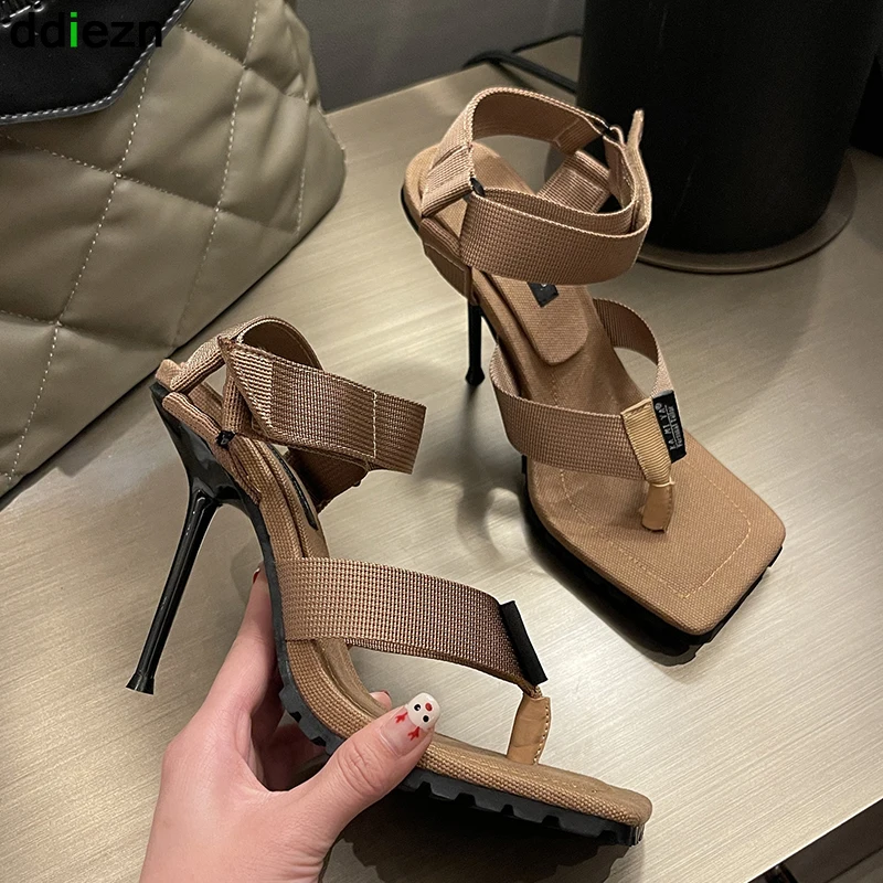 Женские туфли-лодочки, сандалии 2022, модные сандалии с квадратным носком на высоком тонком каблуке 7,5 см, 10 см, женская обувь
Женские туфли-лодочки, сандалии 2022, модные сандалии с квадратным носком на высоком тонком каблуке 7,5 см, 10 см, женская обувь