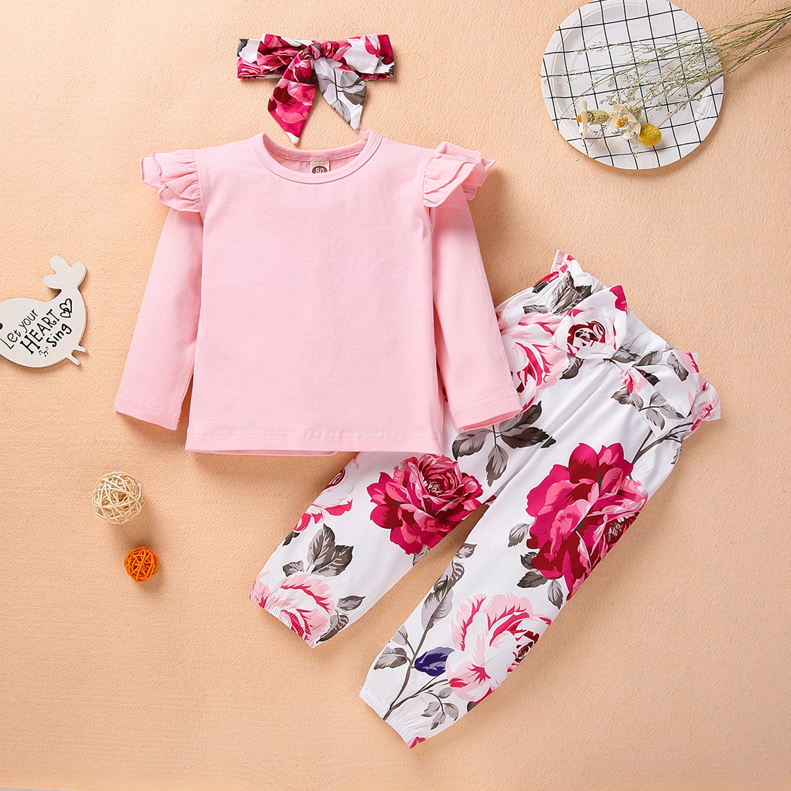 Girls Casual Three-piece Clothes Set, Solid Color Long Sleeve Tops and Floral Printed Pattern Pants and Headdress
Girls Casual Three-piece Clothes Set, Solid Color Long Sleeve Tops and Floral Printed Pattern Pants and Headdress