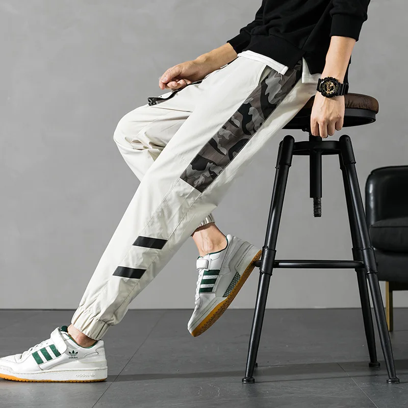 Брюки для бега мужские свободные, спортивные штаны для улицы, со вставками, со шнуровкой, модные спортивные штаны, весна-лето 2021
Брюки для бега мужские свободные, спортивные штаны для улицы, со вставками, со шнуровкой, модные спортивные штаны, весна-лето 2021