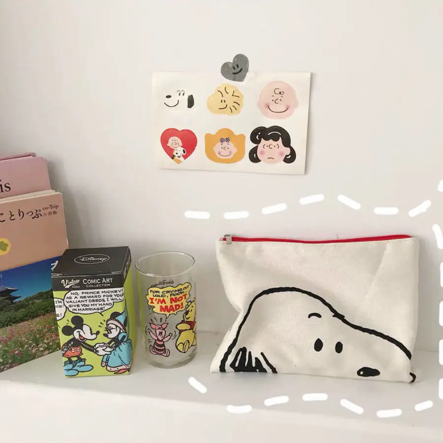 Cartoon Snoopy Children's Coin Purse Cute Mini Canvas Clutch Bag Children's Change Coin Storage Bag
Cartoon Snoopy Children's Coin Purse Cute Mini Canvas Clutch Bag Children's Change Coin Storage Bag