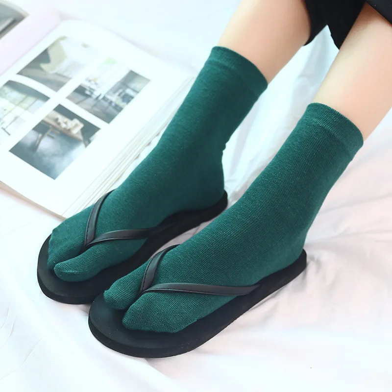 Japanese Hrajuku Style Solid Color Woman Toe Socks Cotton Casual Indoor Socks Women 52501
Japanese Hrajuku Style Solid Color Woman Toe Socks Cotton Casual Indoor Socks Women 52501