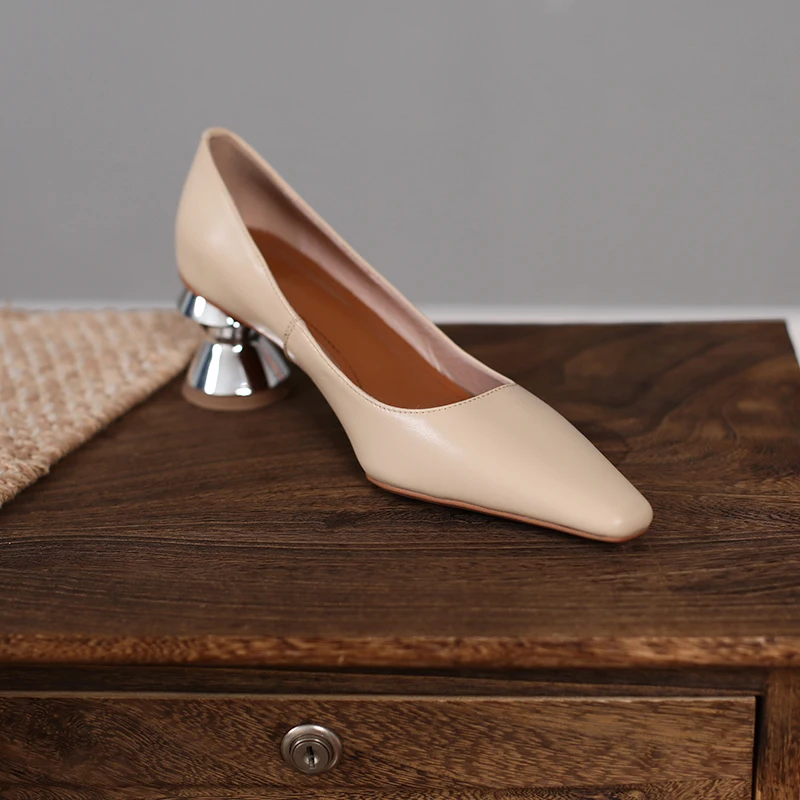 2021spring autumn Hot Brand Women's High Heels pointed Shallow Pumps Shoes Women Concise Lady Office Dress Wedding Party Slip on
2021spring autumn Hot Brand Women's High Heels pointed Shallow Pumps Shoes Women Concise Lady Office Dress Wedding Party Slip on