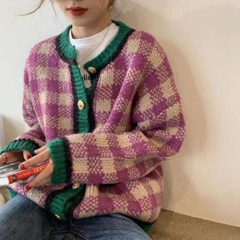 Hzirip Women Knitted Sweaters Female Cardigans Tops 2020 Autumn Plaid Contrast O-Neck Office Lady Elegant Warm Casual All-Match
Hzirip Women Knitted Sweaters Female Cardigans Tops 2020 Autumn Plaid Contrast O-Neck Office Lady Elegant Warm Casual All-Match