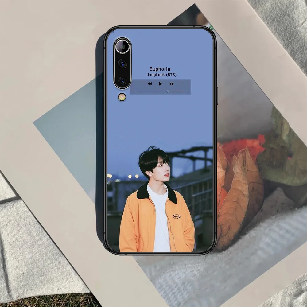 KPOP Jungkook Phone case For Xiaomi Mi note 10 A3 9 MAX 3 A2 8 9 Lite Pro ultra black Cell Luxury Bumper Painting Cover Silicone
KPOP Jungkook Phone case For Xiaomi Mi note 10 A3 9 MAX 3 A2 8 9 Lite Pro ultra black Cell Luxury Bumper Painting Cover Silicone