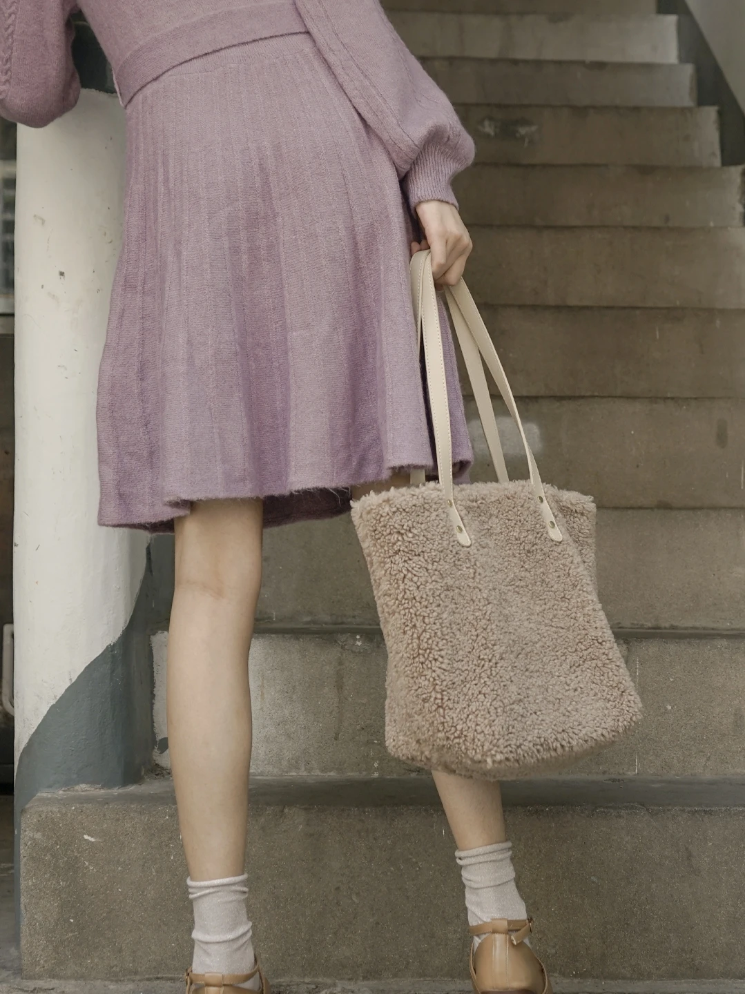 Lamb Plush Bag Women's 2020 New Autumn and Winter Original One Shoulder Tote Bag
Lamb Plush Bag Women's 2020 New Autumn and Winter Original One Shoulder Tote Bag
