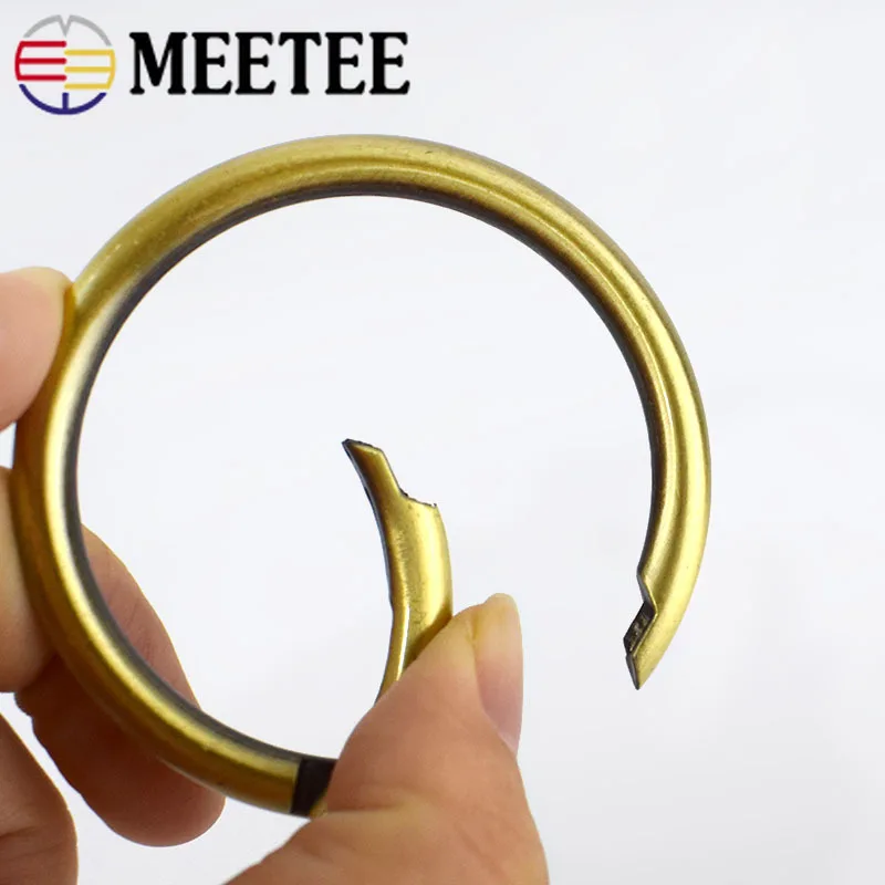 2/5/10pcs 50mm Openable Spring O Ring Buckle Metal Sanp Buckles Bag Dog Collar Key Chain Clasp Clip DIY Hardware Accessory 
2/5/10pcs 50mm Openable Spring O Ring Buckle Metal Sanp Buckles Bag Dog Collar Key Chain Clasp Clip DIY Hardware Accessory