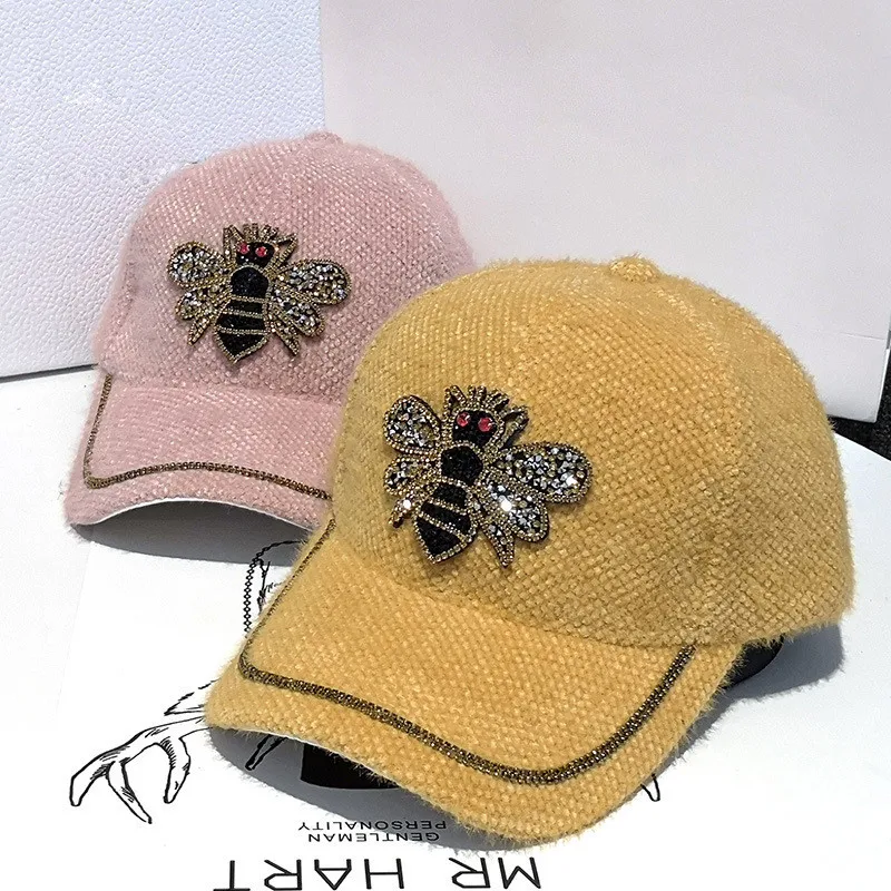 Брендовая модная Роскошная открытая бейсбольная кепка Vrouwen для осени зимняя уличная флип-Кепка Warme Pluche Hoed Voor Vrouwen
Брендовая модная Роскошная открытая бейсбольная кепка Vrouwen для осени зимняя уличная флип-Кепка Warme Pluche Hoed Voor Vrouwen