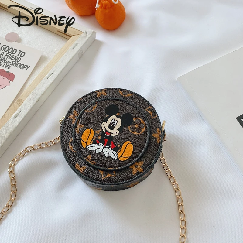 Disney Mickey's New Girls Messenger Bag Fashion Shoulder Bag Trendy Mini Coin Purse for Children's Birthday Satisfaction Gifts
Disney Mickey's New Girls Messenger Bag Fashion Shoulder Bag Trendy Mini Coin Purse for Children's Birthday Satisfaction Gifts
