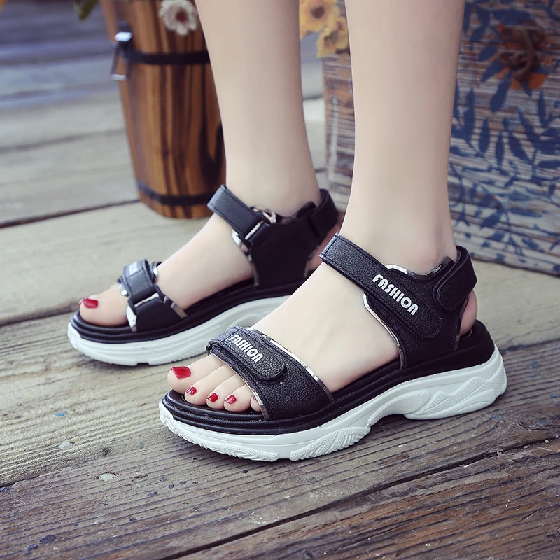 Sandals women's summer 2021 new flat-bottomed Korean version of all-match non-slip thick-bottomed platform Roman women's shoes
Sandals women's summer 2021 new flat-bottomed Korean version of all-match non-slip thick-bottomed platform Roman women's shoes