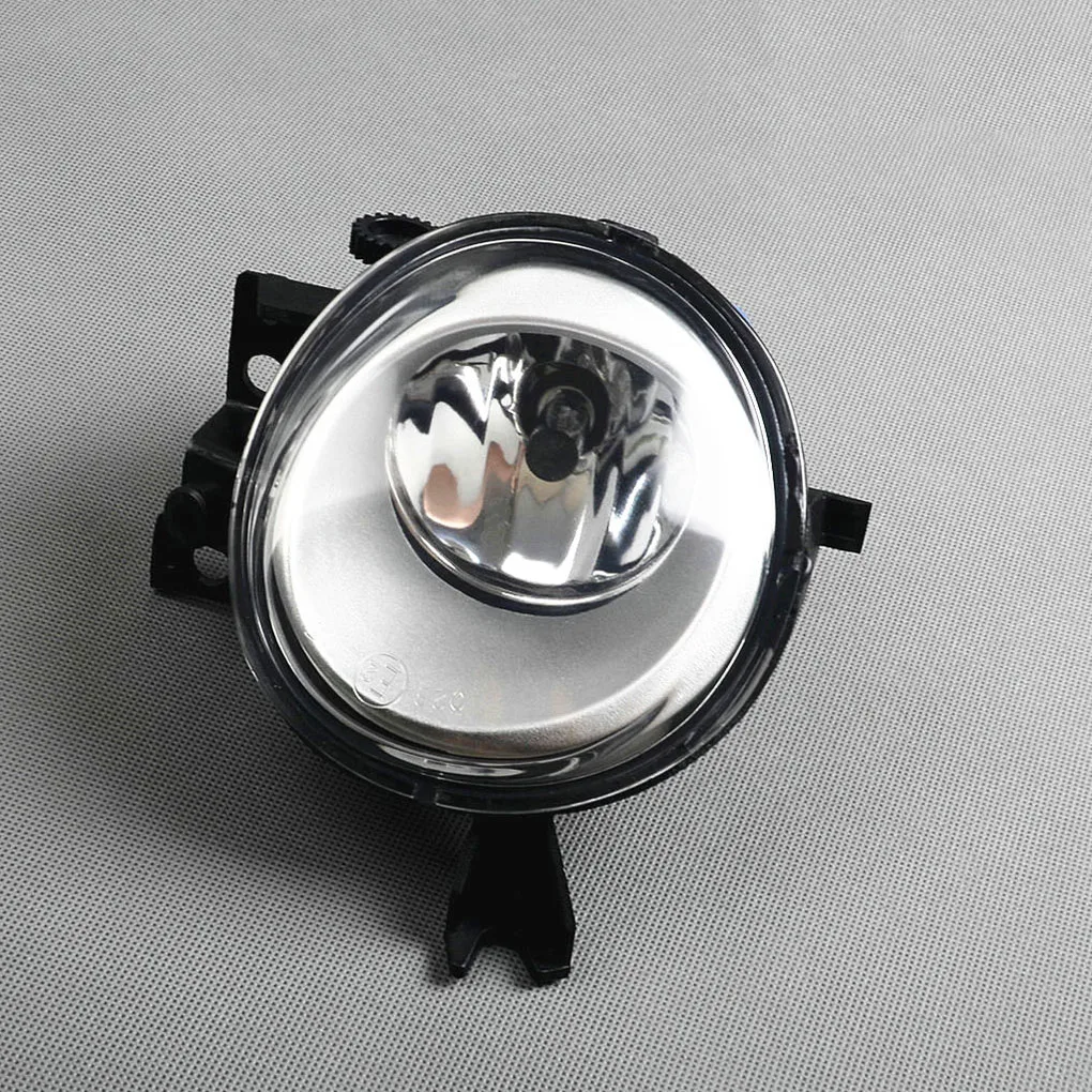 Car 7L6941699F Left or right Side Foglight Automobile Light for Touareg 2003-2007 Fog Driving Lights
Car 7L6941699F Left or right Side Foglight Automobile Light for Touareg 2003-2007 Fog Driving Lights