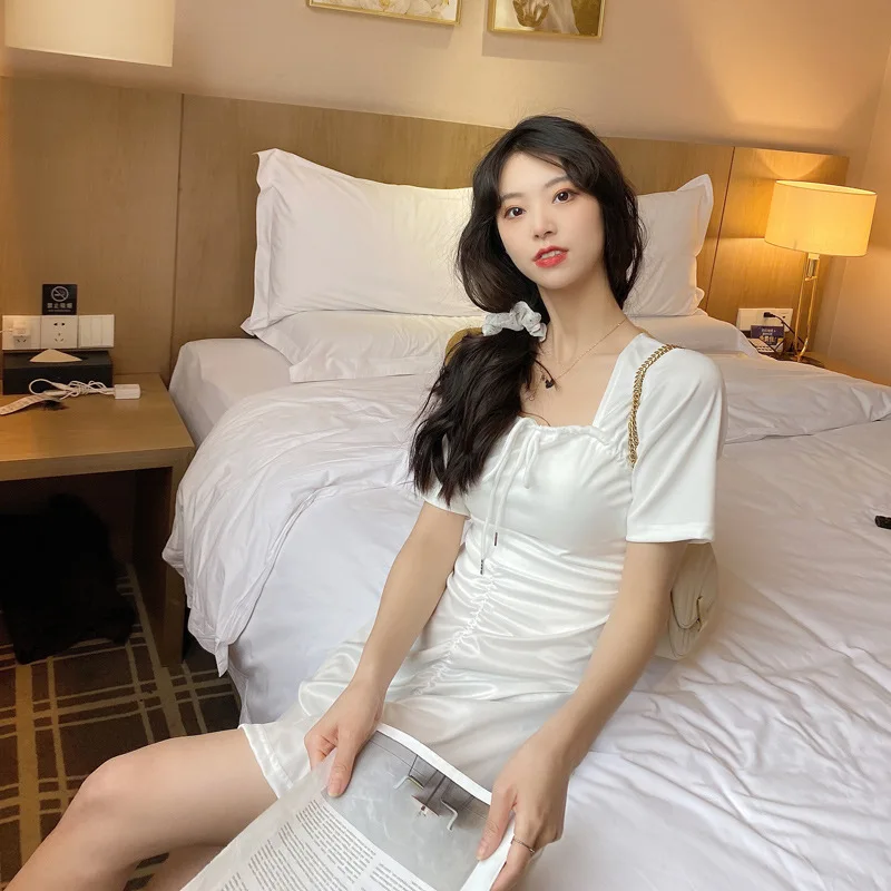 2022 Spring And Autumn New Korean Slim High Waist Solid Color Pleated Lace Up Mid Length Dress Women's Wear
2022 Spring And Autumn New Korean Slim High Waist Solid Color Pleated Lace Up Mid Length Dress Women's Wear